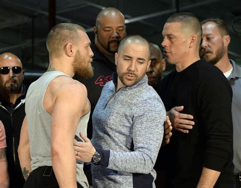 diaz mcgregor odds|UFC 196: McGregor vs Diaz Prop Odds .